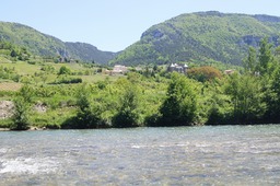 Rivière-sur-Tarn