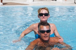 She Jane, he Robert