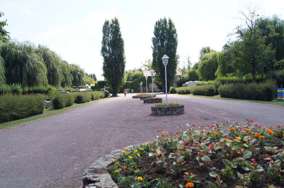 Allee L'Ancien de Jardin in Campsite La Croix du Vieux Pont